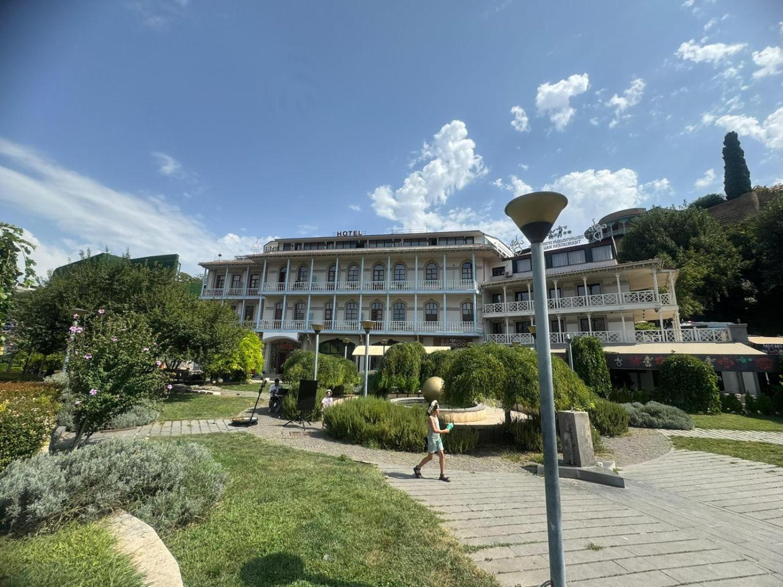 Hotel Beka Palace Tbiliszi Kültér fotó