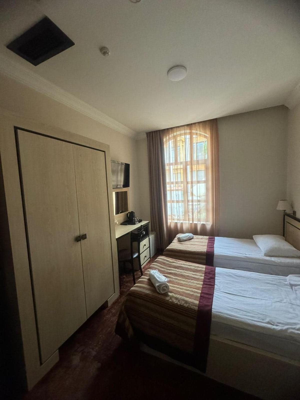 Hotel Beka Palace Tbiliszi Kültér fotó