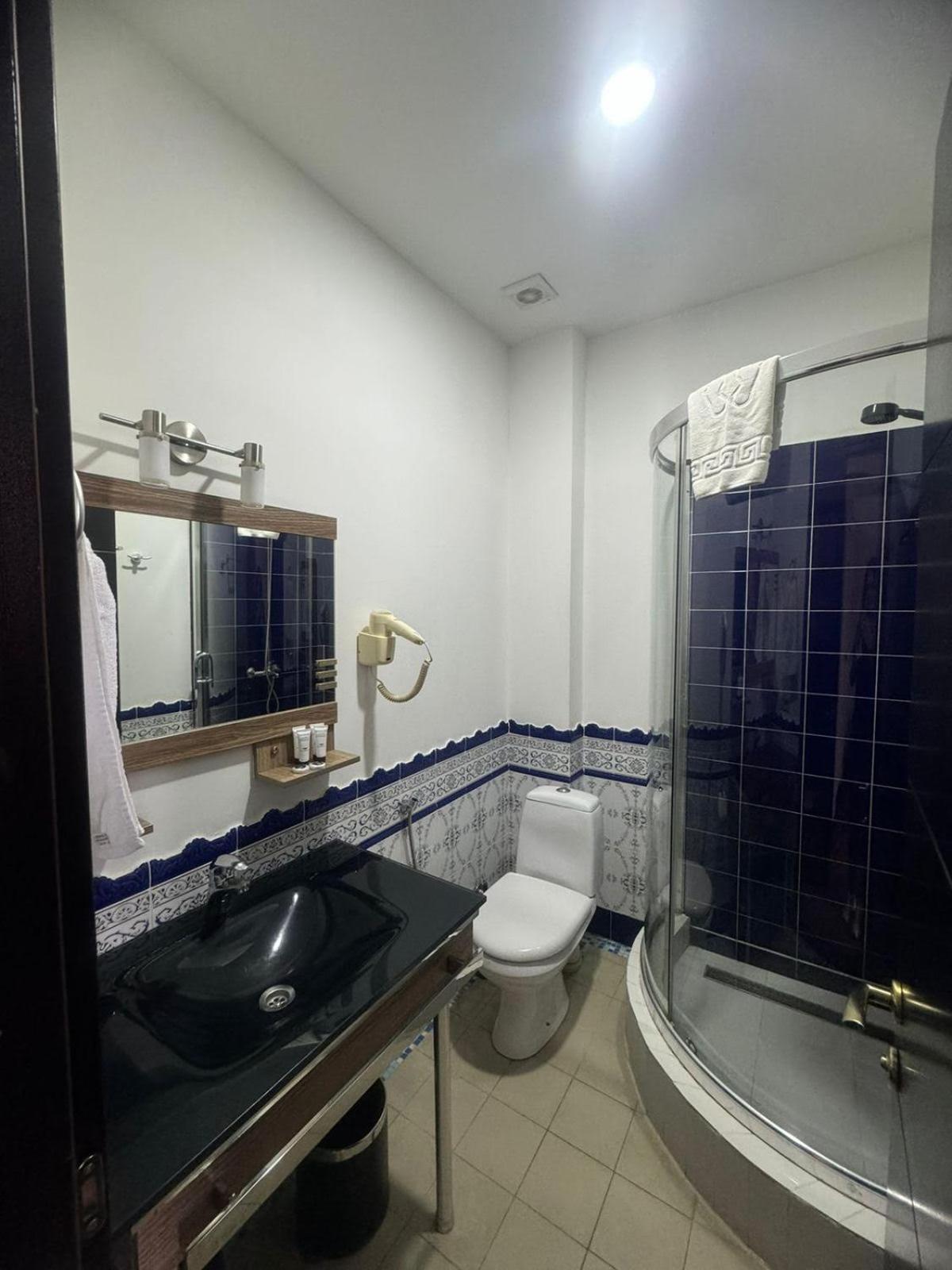 Hotel Beka Palace Tbiliszi Kültér fotó