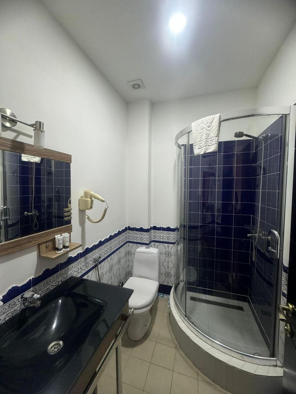 Hotel Beka Palace Tbiliszi Kültér fotó