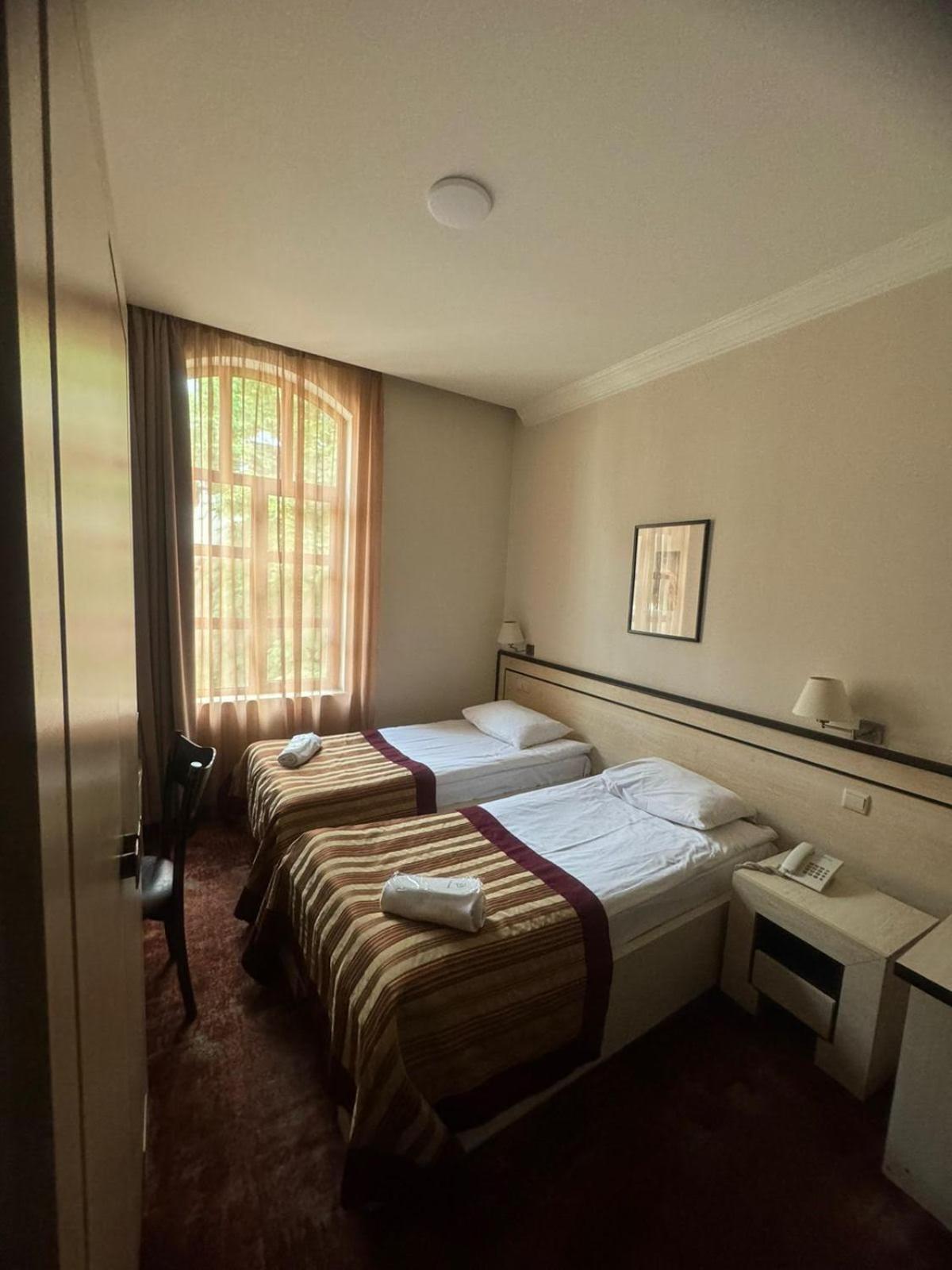 Hotel Beka Palace Tbiliszi Kültér fotó