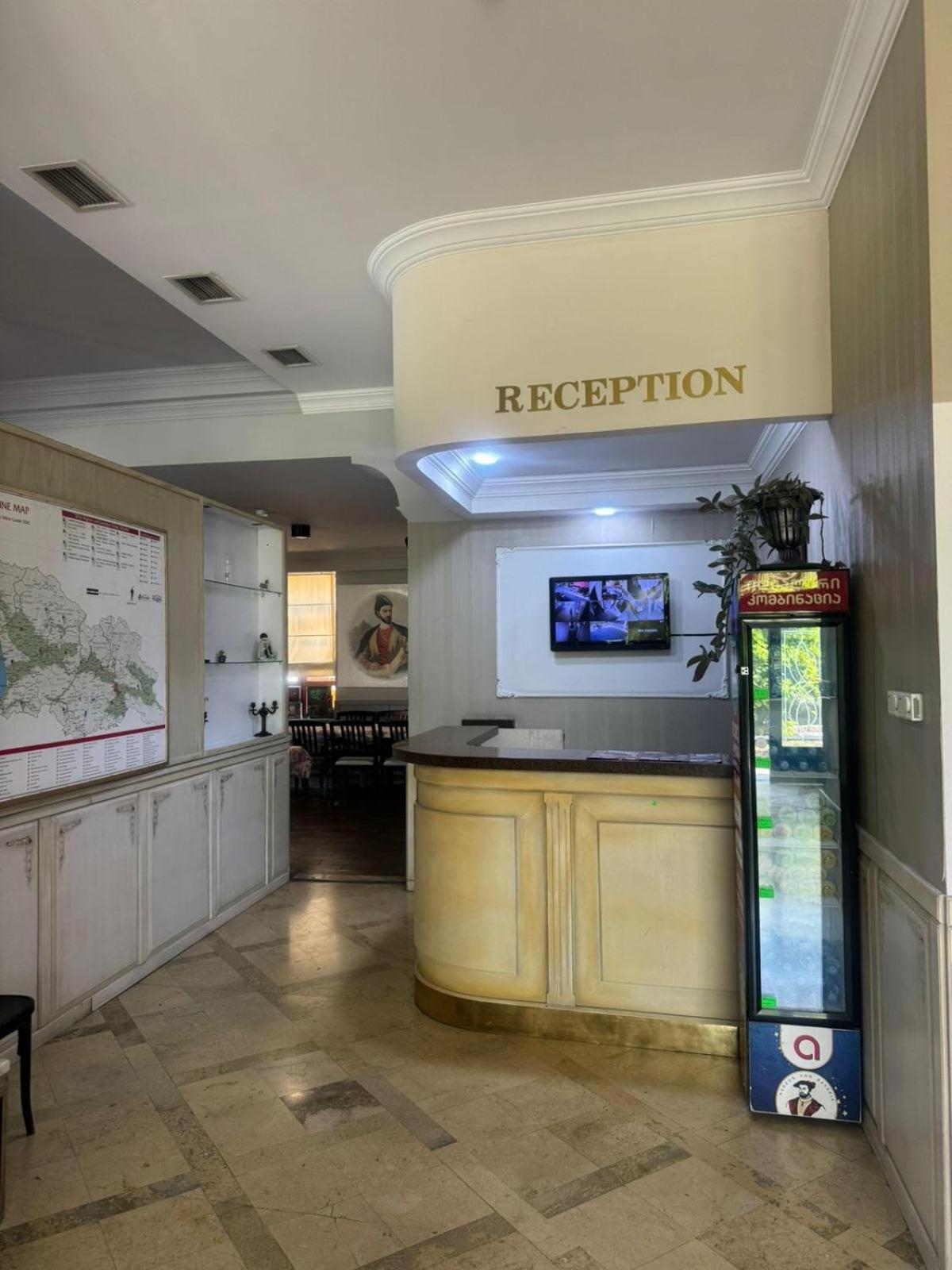 Hotel Beka Palace Tbiliszi Kültér fotó